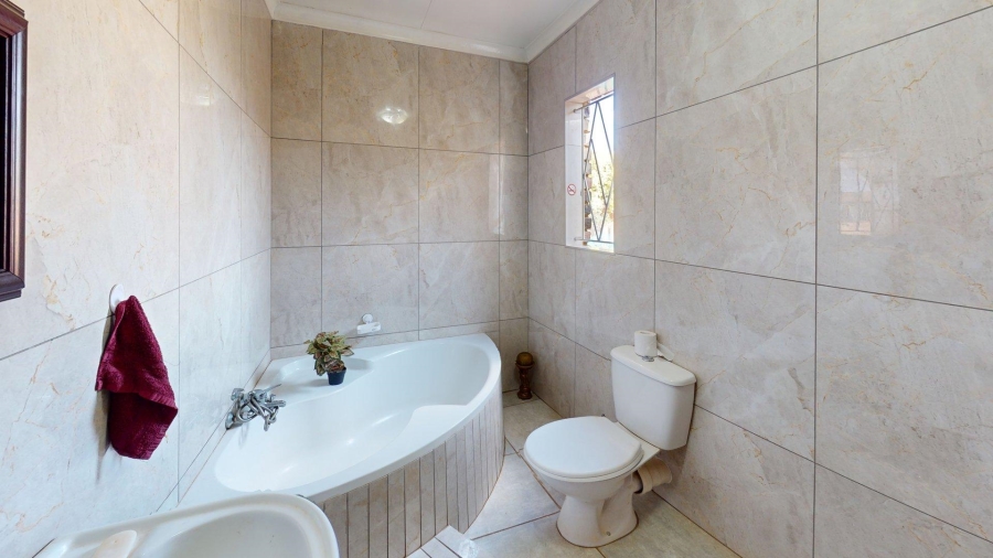 3 Bedroom Property for Sale in Promosa North West